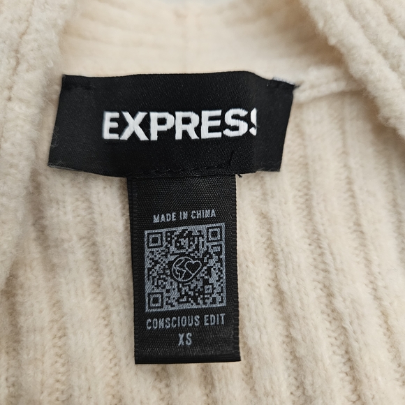 Express Women's Cream Ribbed Button-Up Cardigan - Picture 12 of 13